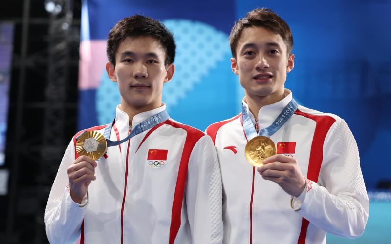 1723694617914077.jpg 杨昊练俊杰.jpg